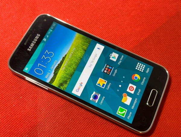Samsung Galaxy S5 mini schwarz – G800F entsperrt Smartphone