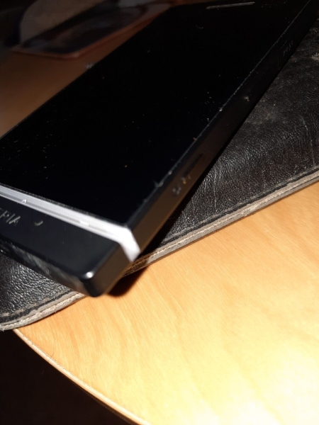 Sony Xperia Mobile – schwarz (entsperrt) Viuntage Smartphone Sammler Artikel.
