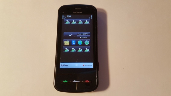 Nokia C6, C6-00 – Smartphone schwarz (entsperrt)