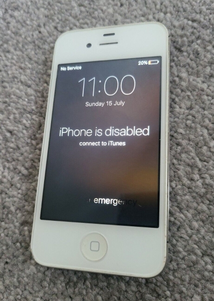 Apple iPhone 4s – 16GB – weiß A1387 *Beschreibung lesen*