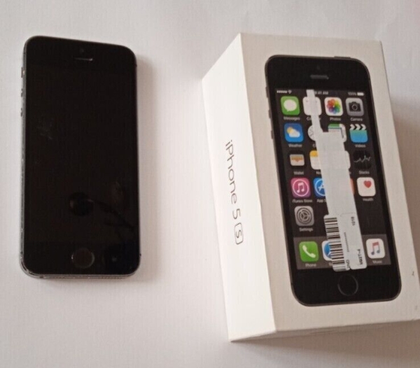 Apple iPhone 5s – 16GB