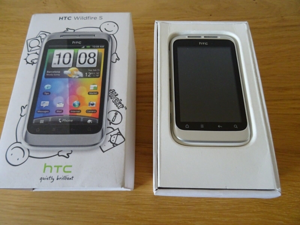 HTC  Wildfire S – Silber Weiß (Ohne Simlock) Smartphone