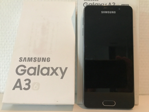 Samsung Galaxy A3 SM-A310F – 16 GB – Schwarz (ohne Simlock), Smartphone