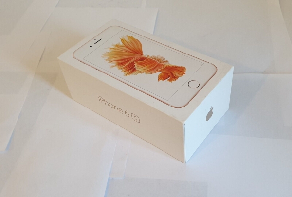 Apple iPhone 6s (entsperrt) 64GB (verpackt mit vollem Inhalt) Roségold UVP £229