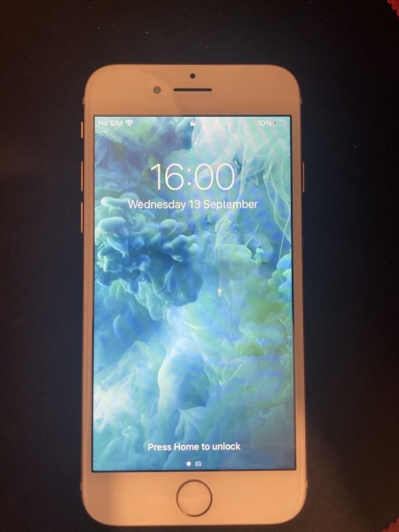 Apple iPhone 8 – 64GB – Gold (O2) A1905 (GSM)