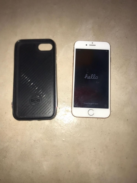 Apple iPhone 8 – 256GB – Roségold – Modell A1905 entsperrt
