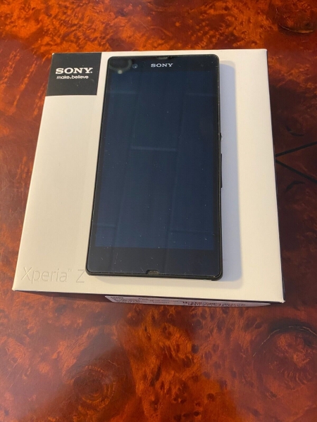 Sony Xperia Z C6603 16GB Schwarz Smartphone