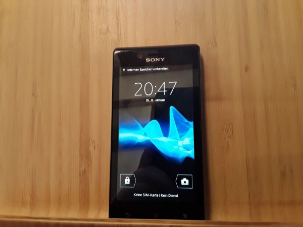 Handy Sony Xperia ST26i schwarz  (Ohne Simlock) Smartphone