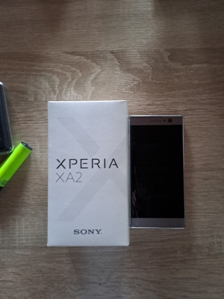 Sony Xperia XA2 – 32GB – Silber (Ohne Simlock) Smartphone (Single SIM)