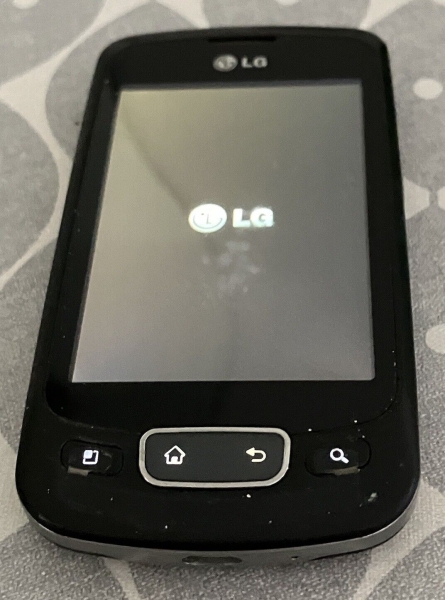 LG P500 – Schwarz Android 2 Smartphone