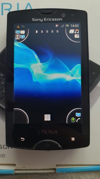 Sony Ericsson  Xperia mini pro SK17i – Schwarz (Ohne Simlock) Smartphone