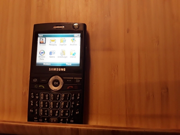 Handy Samsung SGH i600 schwarz ohne Simlock Smartphone