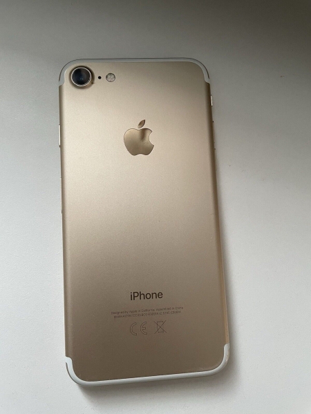 Apple iPhone 7 – 32GB – Roségold (entsperrt) (Alle Bilder durchschauen + Beschreibung)