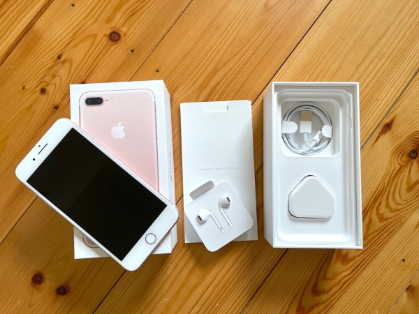 Ex Display Apple iPhone 7 Plus – 128GB – Roségold werkseitig entsperrt Smartphone