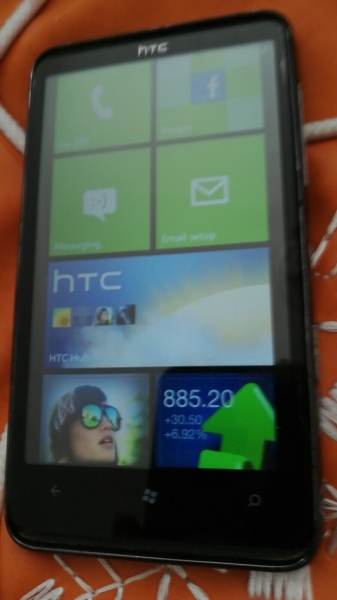 HTC HD7 Windows 7 entsperrt Handy Smartphone (Schwarz) 8GB