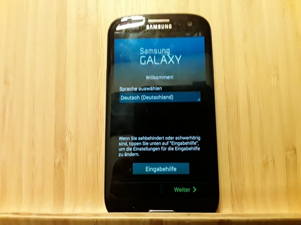 Handy Samsung Galaxy S3 GT I9300 schwarz  ohne Simlock Smartphone