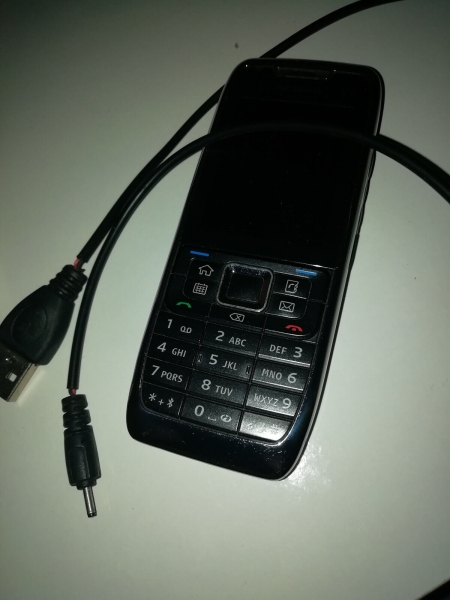 Nokia E51 – Schwarz & Silber (entsperrt) Smartphone Handy