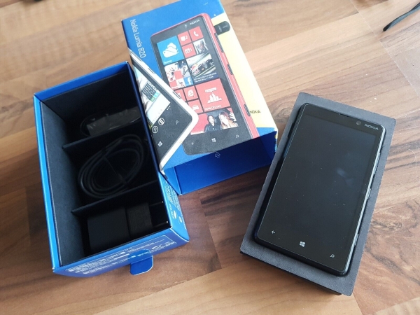 Nokia Lumia 820.1 – 8GB – Schwarz, Ohne Simlock, 4G Smartphone,