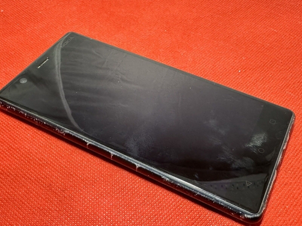 Nokia 3 TA-1020 schwarz Smartphone defekt