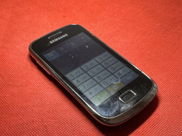 Samsung Galaxy mini 2 S6500 entsperrt Smartphone defekt