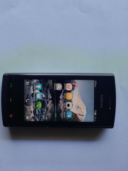 Nokia 500 – Schwarz (Vodafone) Smartphone (9904866)