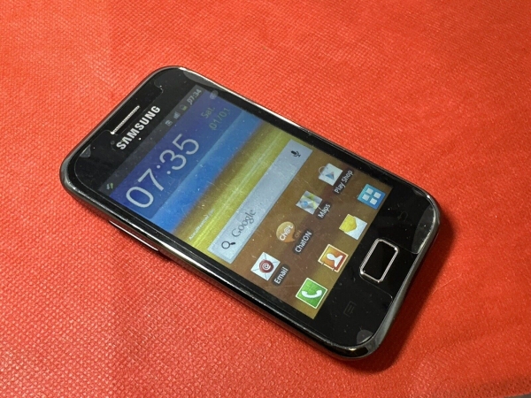 Samsung Galaxy Ace Plus S7500 – Smartphone schwarz (entsperrt)