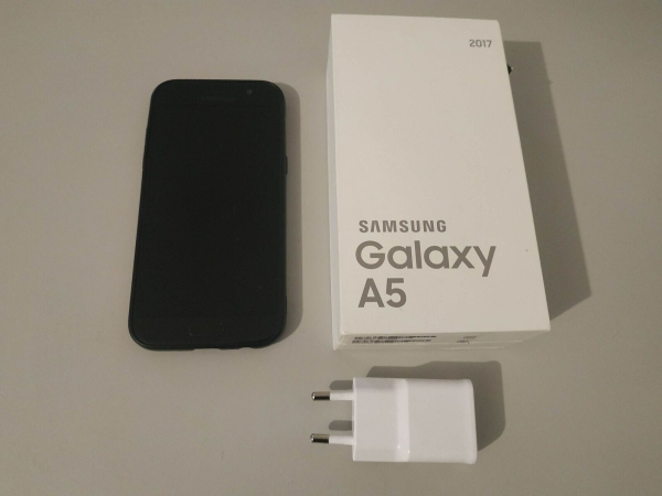 Samsung Galaxy A5 SM-A520F Smartphone 5.2 Zoll 32GB (Ohne Simlock),  sehr gut