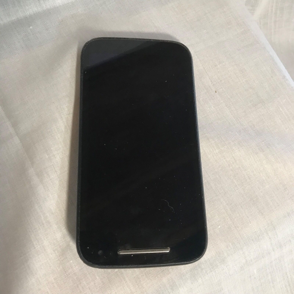 Motorola Moto E 2nd Generation Black Smartphone PARTS ONLY UNTESTED