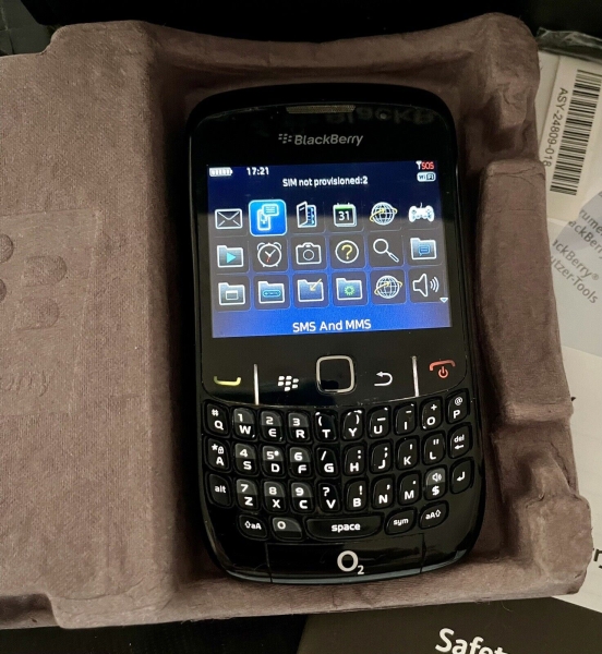 BlackBerry Curve 8520 – Schwarz (O2) Smartphone Handy