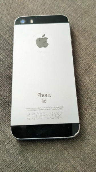 Apple MP822B/A iPhone SE 32GB Smartphone – Spacegrau (entsperrt, Akku funktioniert