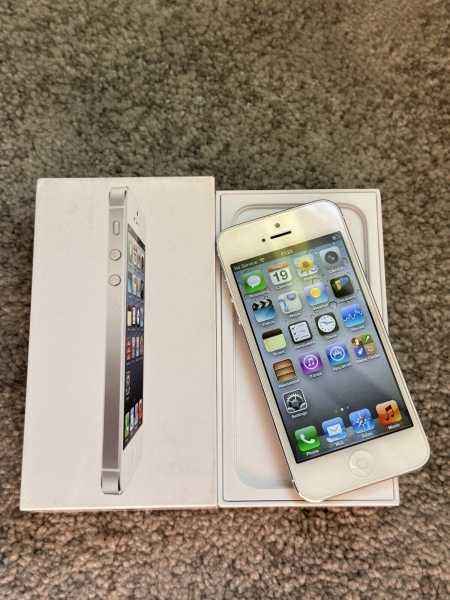 Apple iPhone 5 – 16 GB – weiß & silber (entsperrt) ios6 Sammler