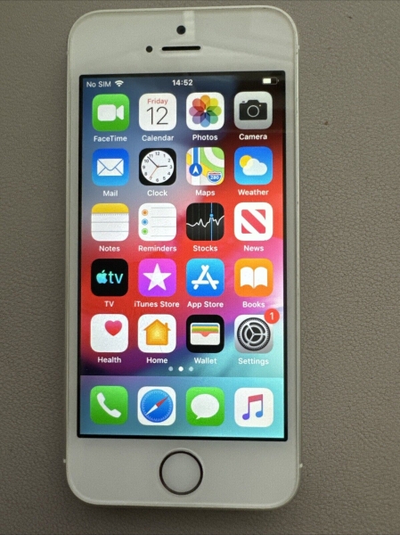 Apple iPhone 5s – 16GB – silber (O2) A1457 (GSM) #8612