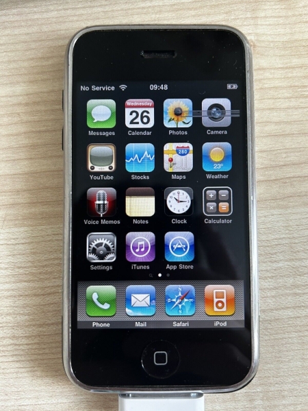 Apple iPhone 1. Generation – 8GB – Schwarz (O2) A1203 (GSM)