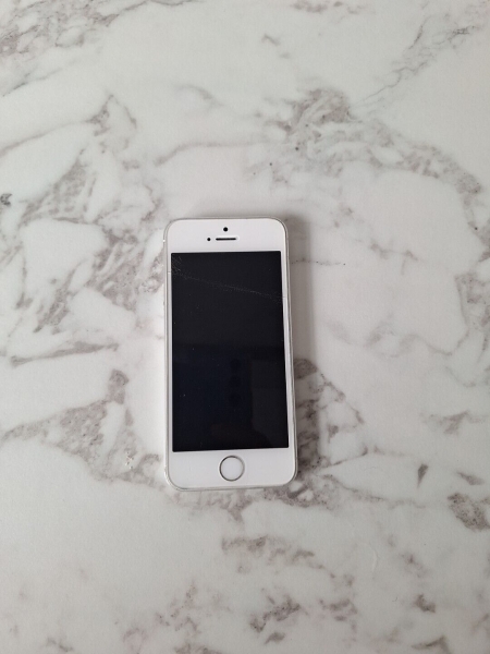 Apple iPhone 5S – 16GB SMARTPHONE – NUR ERSATZTEILE