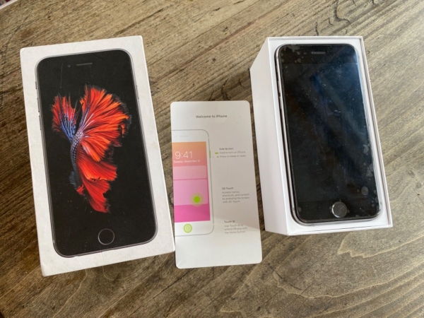 Apple iPhone 6s 32GB mit Box