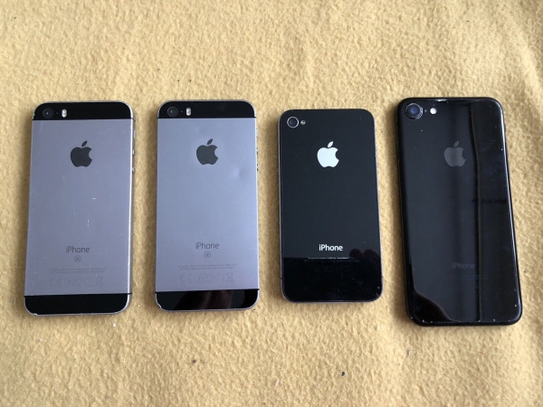 4x Apple iPhones, (7, SE, 4) für Teile wie nicht funktionierend