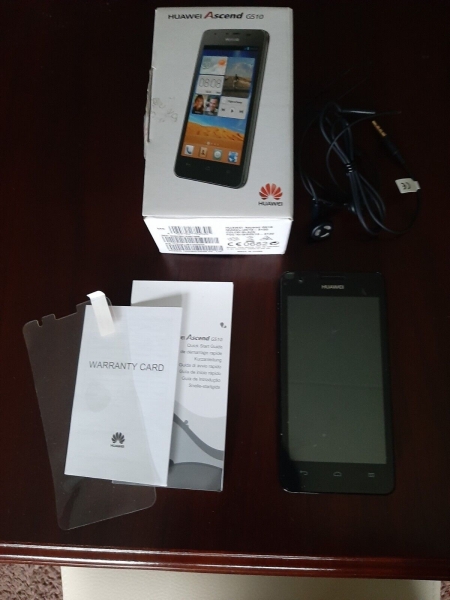 Smartphone Huawei Ascend G510 mit Zubehörpaket