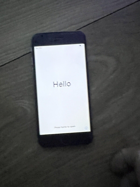 iPhone 6 – 16 GB – Spacegrau (entsperrt)