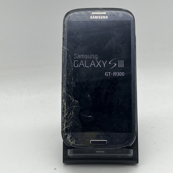 gebrauchtes Smartphone Ohne Vertrag • Samsung Galaxy S3 I9300 • Android 4.3