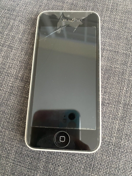 Apple iPhone 5c – 8 GB – weiß (EE) A1507 (GSM)