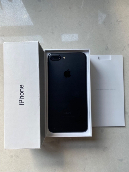 Apple iPhone 7 Plus – 128 GB – Schwarz (entsperrt) A1784 (GSM)