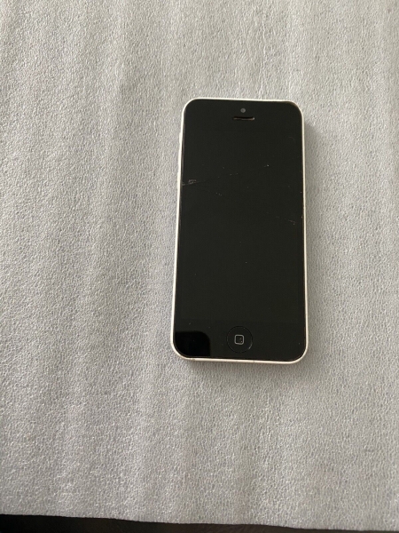 Apple iPhone 5C – 8GB – weiß (entsperrt) A1507 (GSM)