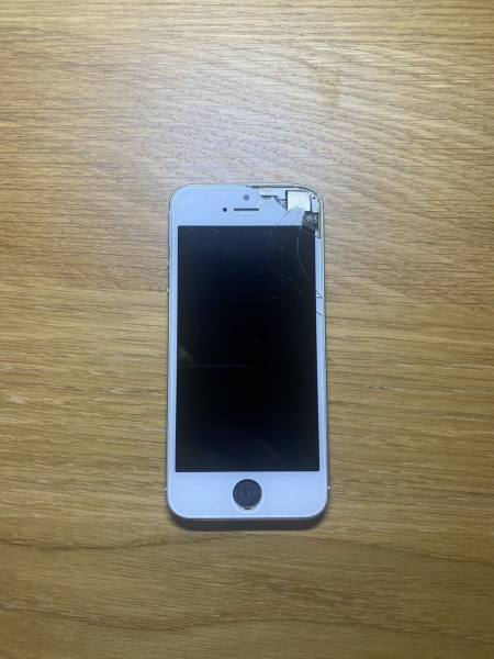 Apple iPhone 5 – 16 GB – weiß & silber (drei) A1429 (GSM)