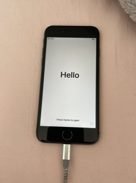 Apple iPhone 8 – 256 GB – Spacegrau (entsperrt) A1905 (GSM)