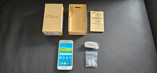 Samsung Galaxy S5 Mini – 16GB – Weiß (Ohne Simlock) Smartphone – OVP! WIE NUE!!!