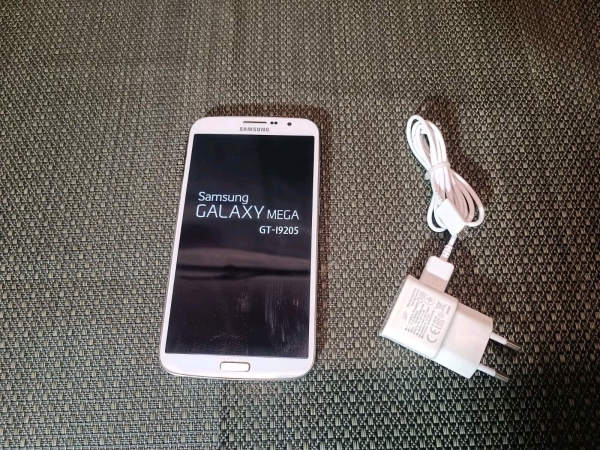 Samsung Galaxy Mega GT-I9205 Smartphone Handy