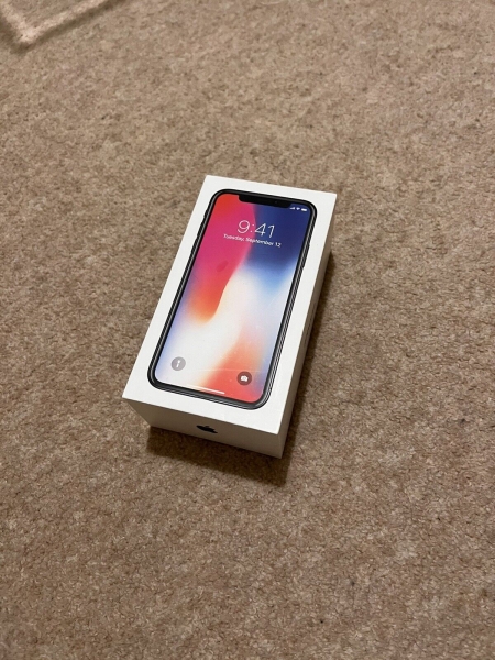 Apple iPhone X – 64 GB – Spacegrau (entsperrt)