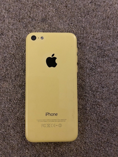 Apple iPhone 5c – 8 GB – gelb EE (schaltet sich nicht ein)