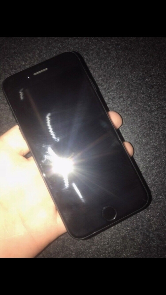 ***NUR UK KÄUFER***Apple iPhone 7 – 32 GB – schwarz (entsperrt) A1778 (GSM)