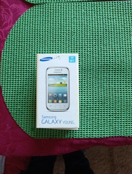 Samsung  Galaxy Young 2 SM-G130HN – 4GB – Weiß (Ohne Simlock) Smartphone